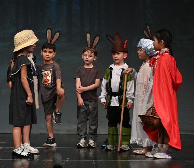 Little Red Riding Hood 2 3