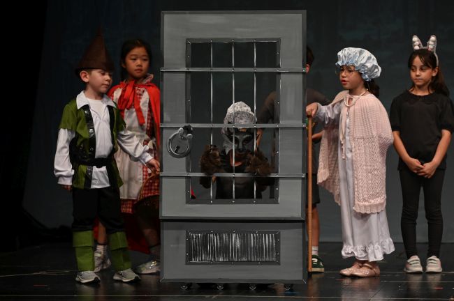 Little Red Riding Hood 2 4