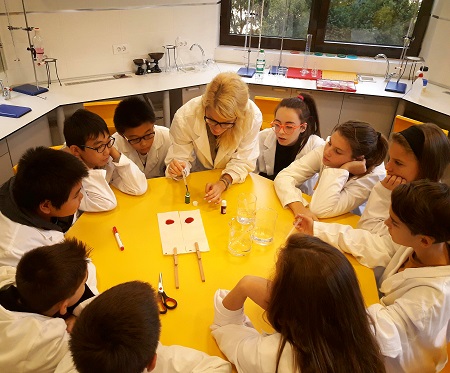 a look inside our science lab 9